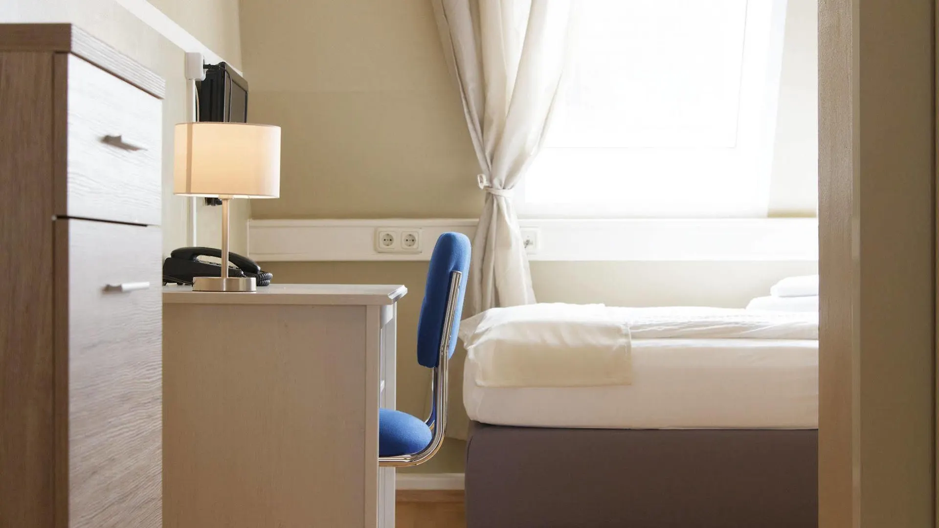 ***  Hotel Pankow Berlim Alemanha
